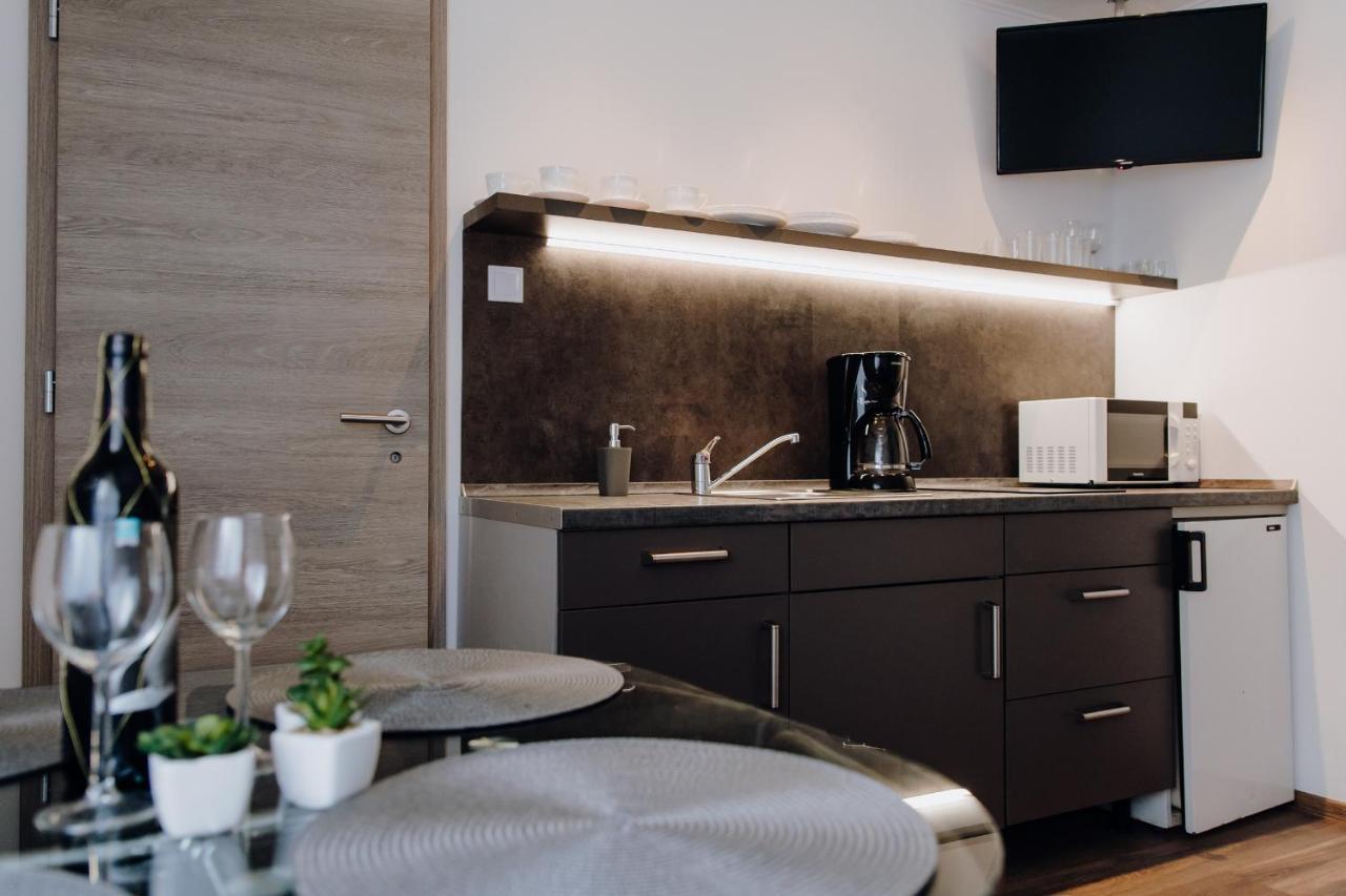 Nyirfa Apartman Вонярцвашхедь Экстерьер фото